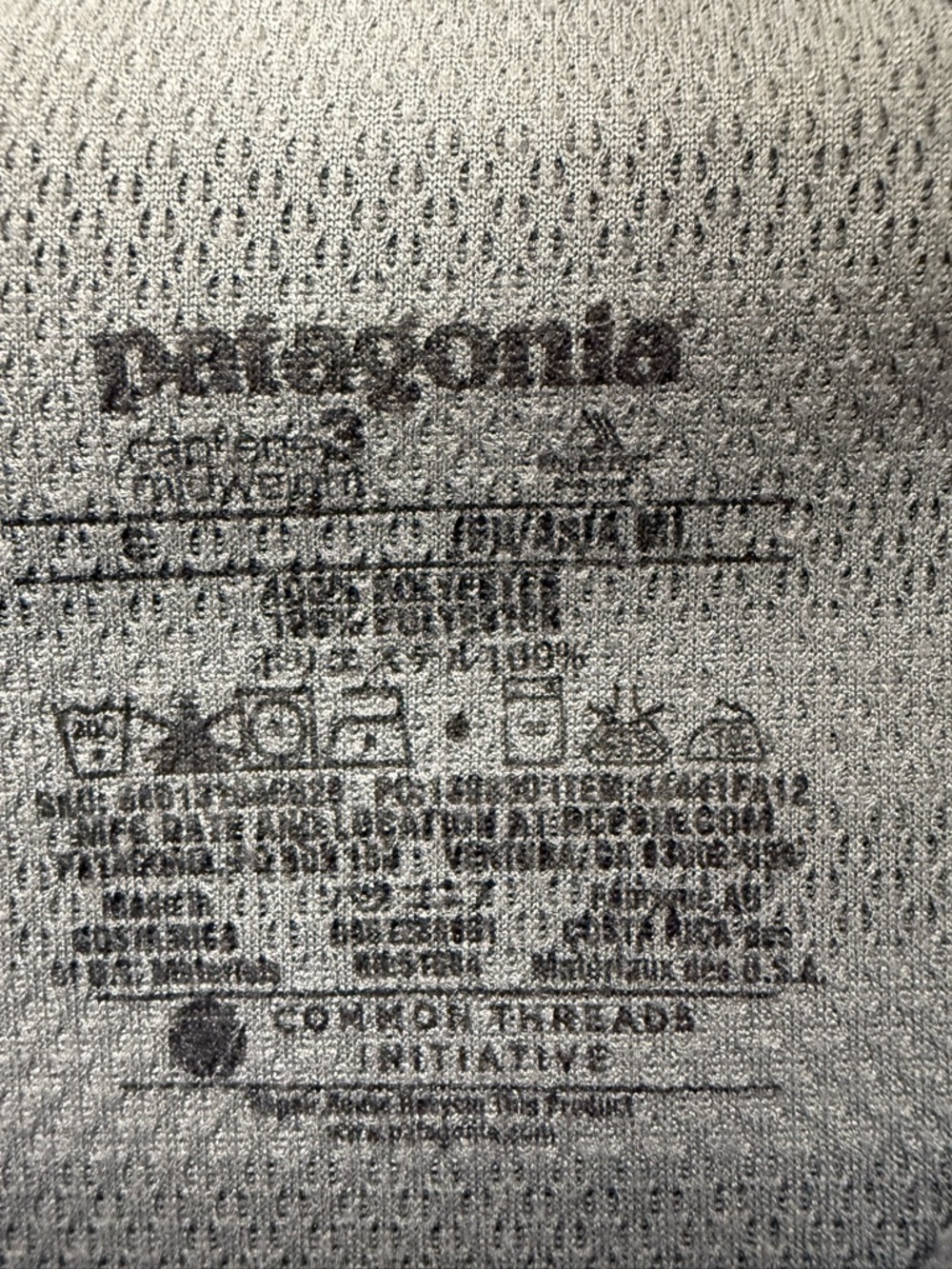 Patagonia Capilene 3 Midweight 1/4 Zip Baselayer Top Small - Picture 2 of 3